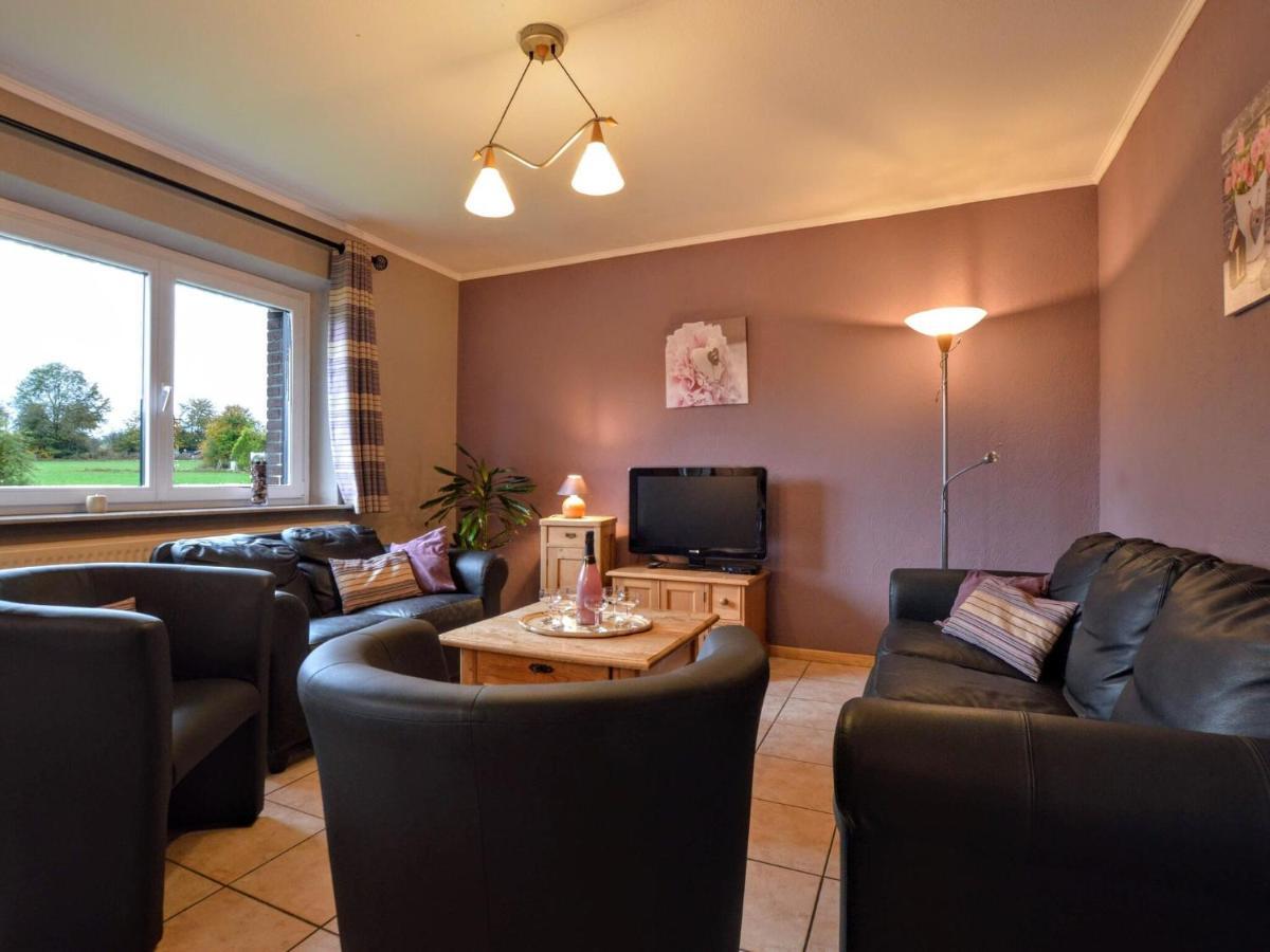 Holiday home Alluring In With Garden *