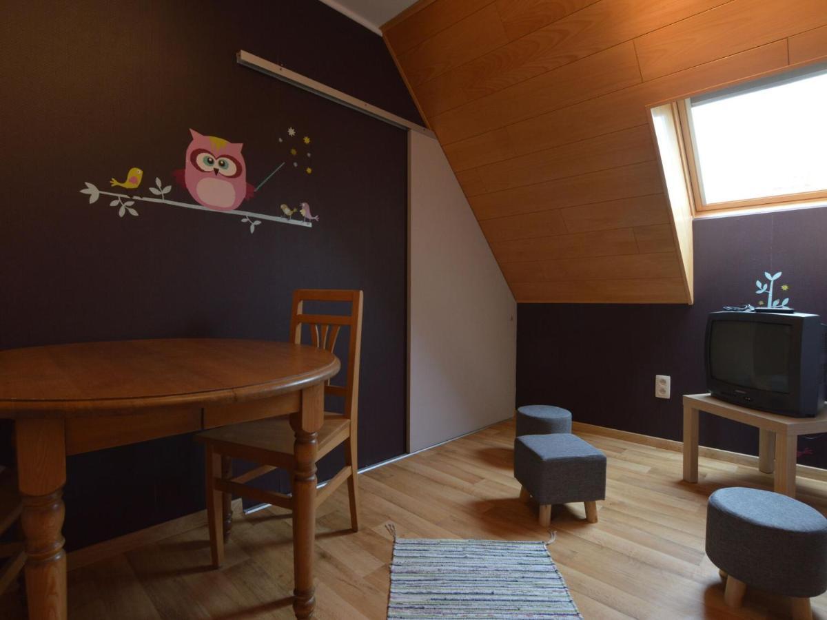 Alluring In With Garden Holiday home Waimes